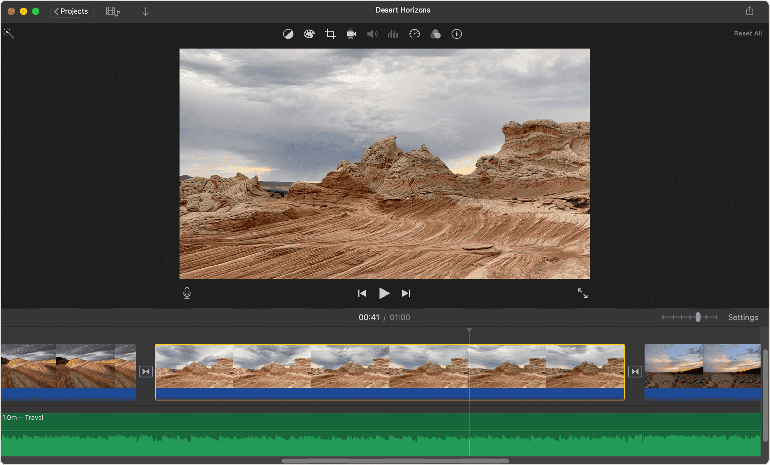 iMovie 加字幕